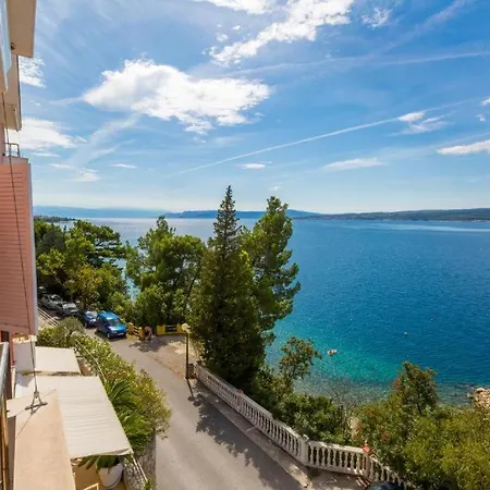 Apartment Golden Sun Dramalj Exterior photo