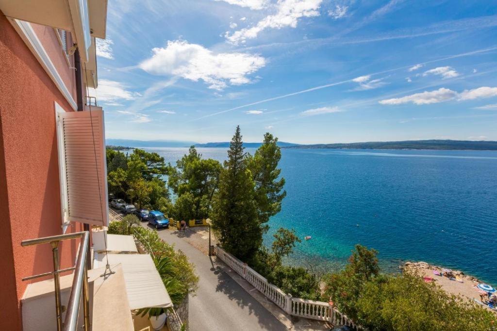 Golden Sun Apartment Dramalj